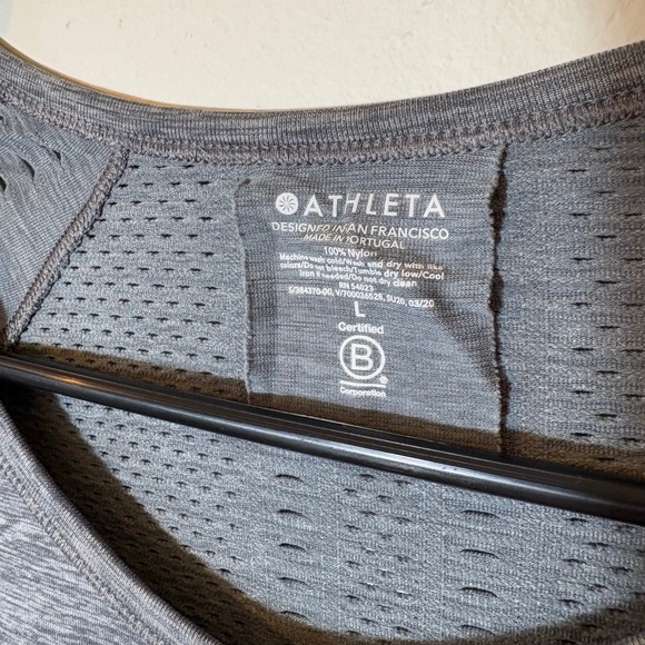 Athleta Fast Track Tee‎ Size Large - Picture 3 of 5